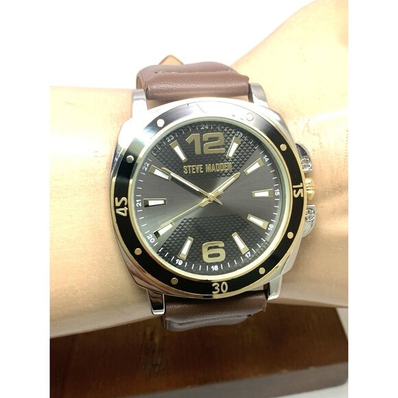 Steve Madden Men's Watch SM-9132TT Quartz Black Dial Brown Leather Band 45mm - Picture 10 of 13